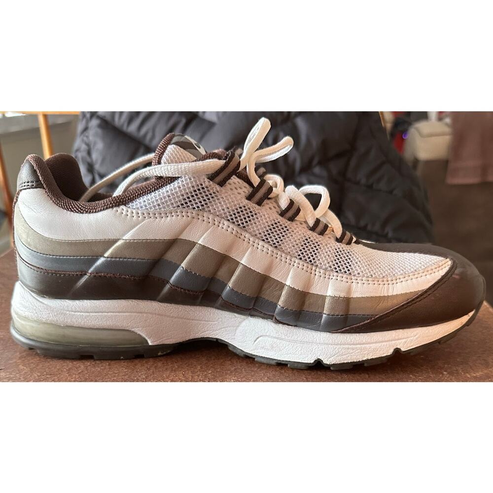 Nike Women's Air Max '95 OG sneaker - Picture 11 of 11
